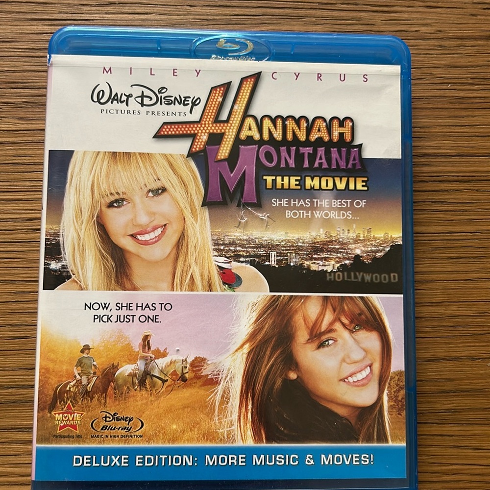 Hannah Montana: The Movie 3-Disc Set: Blu-ray and DVD disc.